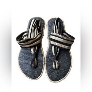 Nalho Stylish Black and Gold Women's Sandals Good Used Condition Size 9